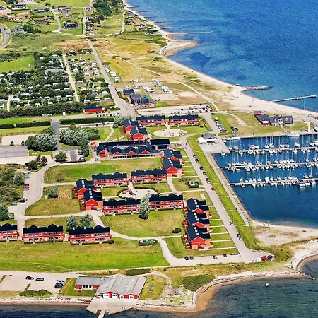 Apartment 5 Person On A In Lemvig